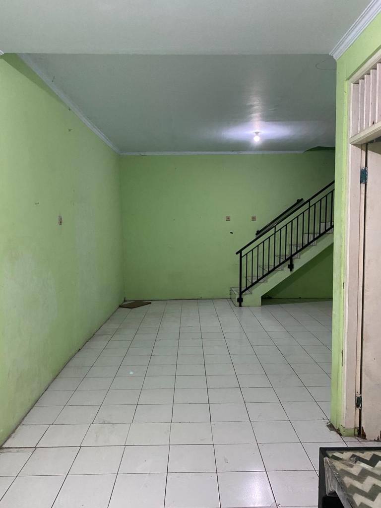 Rumah Disewakan di Jl. Rusa Jababeka Cikarang